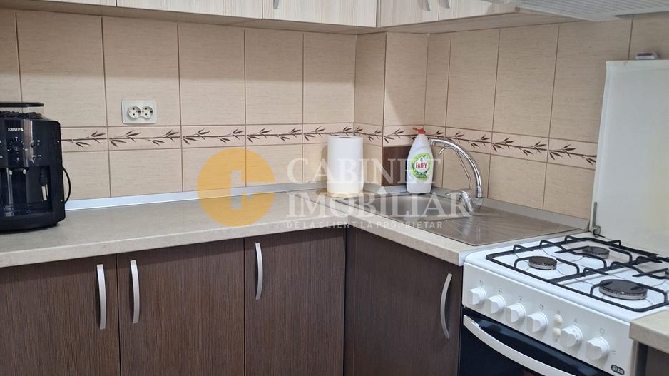 2 Camere Decomandat -Etaj  - Bloc 2016 - Cug - Poză 3