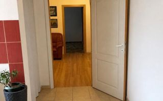 Apartament cu 4 camere in zona 13 Septembrie - Poză 2