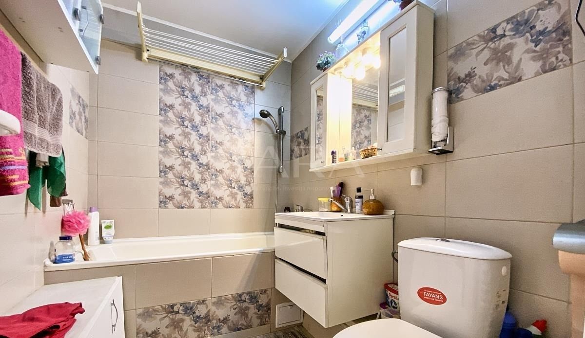 Apartament 3 camere decomandat, 66 mp utili, 2 băi, 2 balcoane. - Poză 10