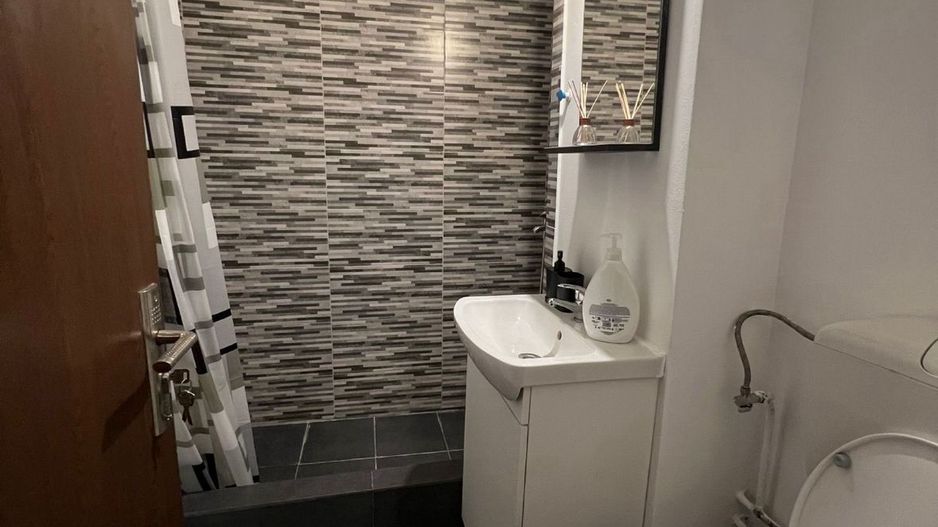 GARSONIERA DRISTOR, PRIMA INCHIRIERE, BUCATARIE INCHISA, METROU 5 MIN - Poză 5