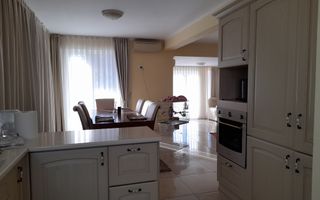 Casa cu 3 dormitoare, centrala gaz, in Cartierul Grigorescu, Oradea - Poză 6