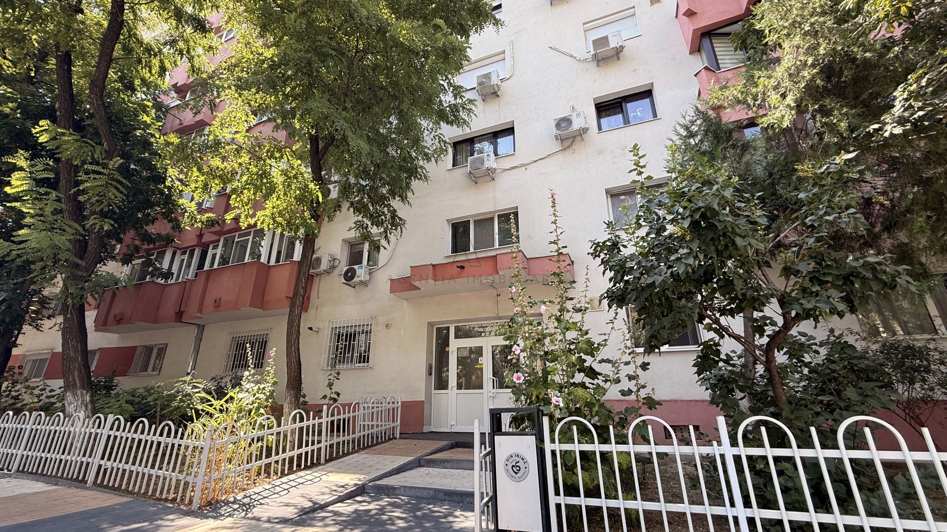2 Camere Vizavi Parc Sebastian | Mobilat, Utilat - Poză 18