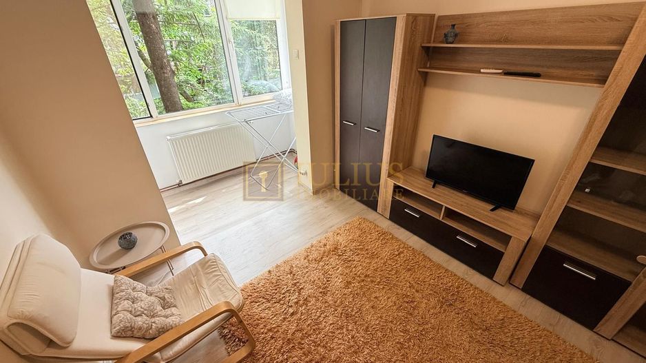 2 camere| Dacia-la 8 minute de Iulius Mall| centrala proprie| apartament frumos| - Poză 5