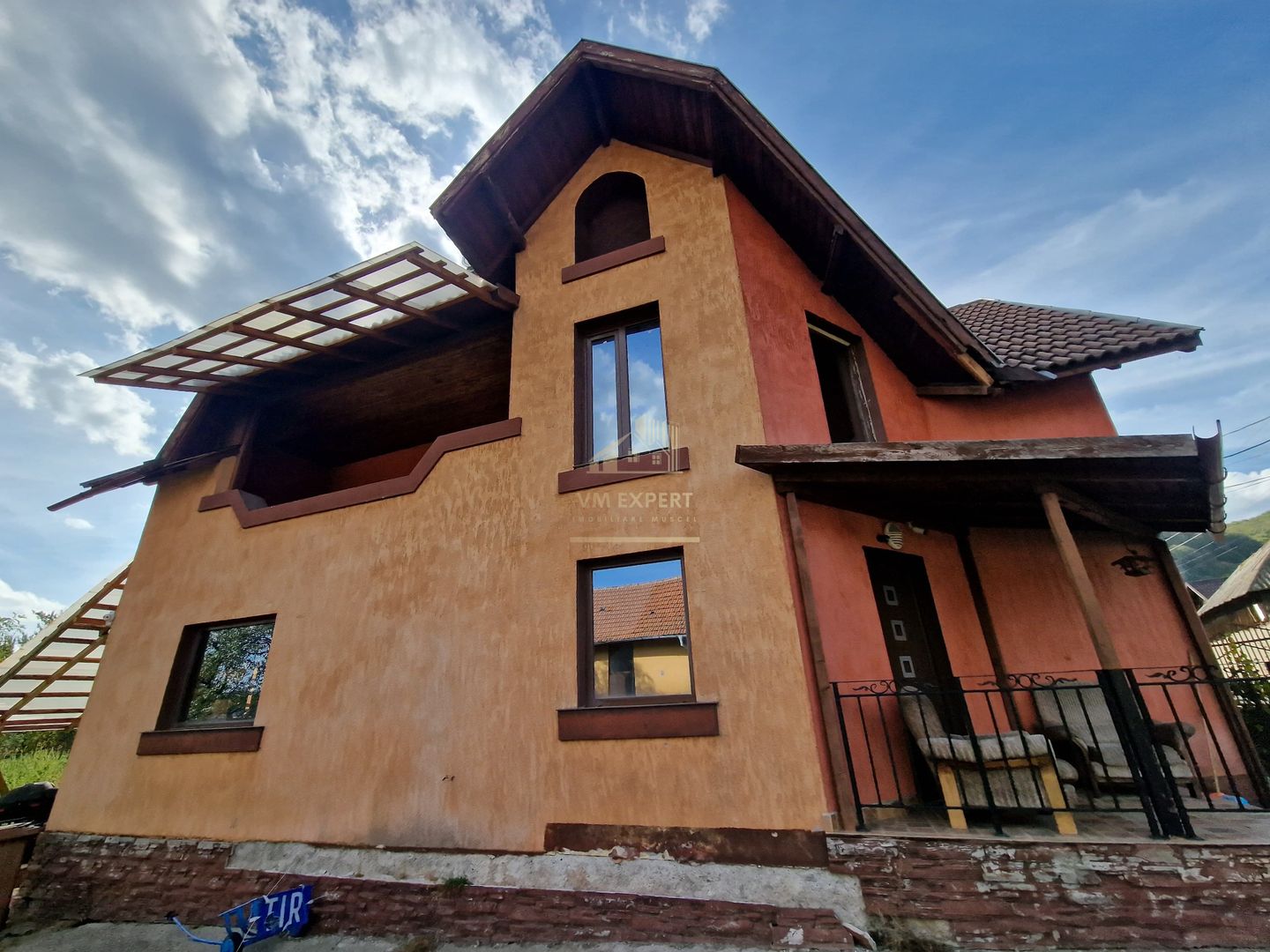 CASA 4 CAMERE,  GODENI, CAPU PISCULUI, TEREN 900 MP - Poză 2