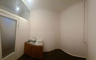 De Vanzare Casa Individuala cu 1 camere, Romana sector 1 - Poză 6