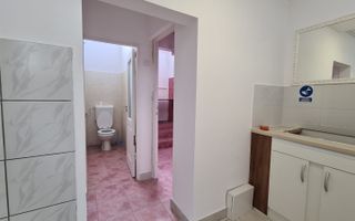 Spatiu comercial zona centrala cu vad - 180 mp - Poză 5