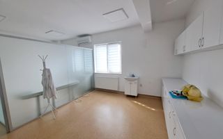 Spatiu comercial pretabil pentru activitati medicale, servicii, comert! - Poză 8