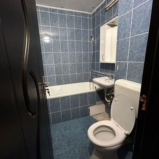 GARSONIERA LUJERULUI, BUCATARIE INCHISA, MOBILAT,  METROU 3 MINUTE - Poză 7