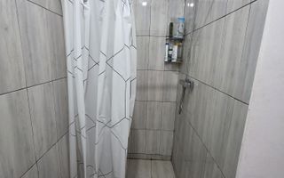 Studio la curte utilat complet cu terasa  zona Lazaret - Poză 13