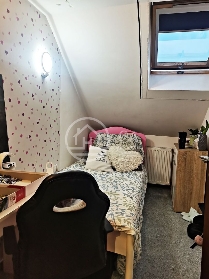 Apartament cu 3 camere la curte comuna de vanzare Ultracentral, Oradea - Poză 7