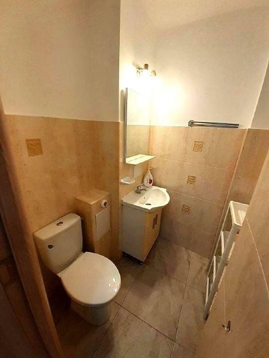 PROPRIETAR - B-dul Chisinau - Mega Mall - Bloc 1983 - 3 Camere - 2 bai - Poză 10