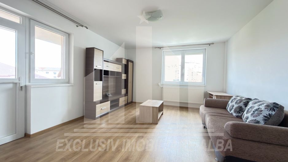 Apartament cu 1 camera | 38 mp | Etaj 2 | Boxa | Centru - Poză 1