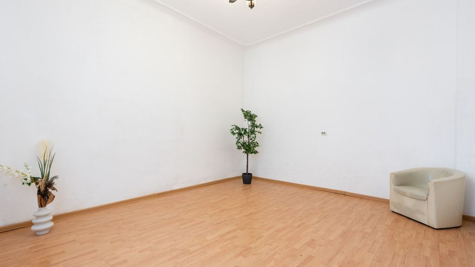 COMISION 0% - Casa 4 camere, singur curte, 400m de Bd Unirii - Teren 224 mp - Poză 5