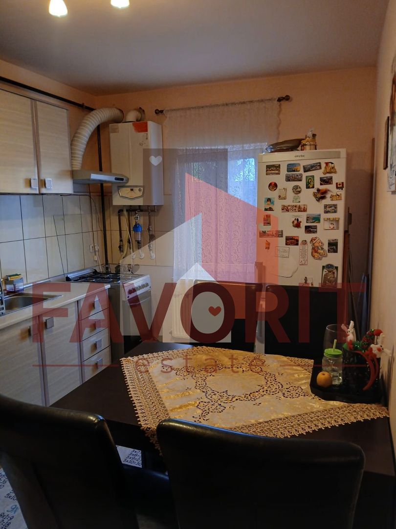 2 camere, semidecomandat | etaj 5 | centrala proprie | 2 balcoane | zona buna - Poză 12