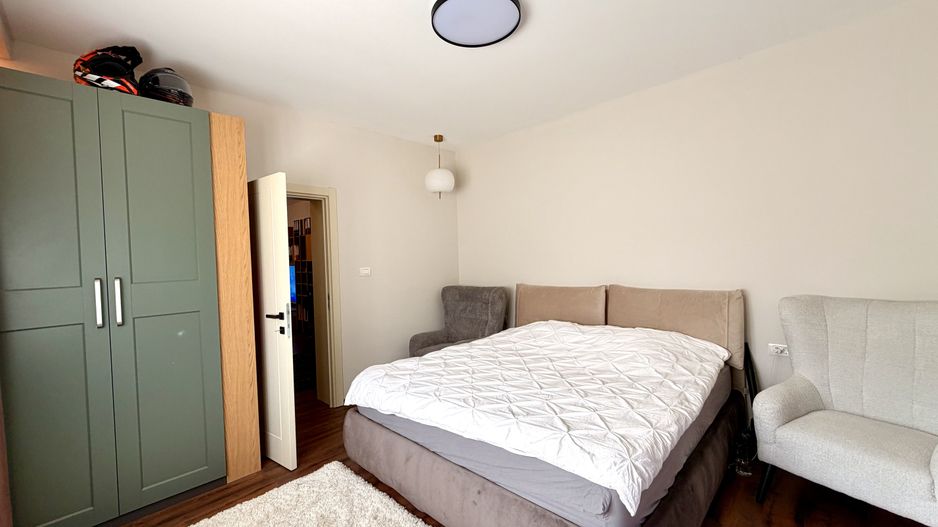 CASA CU TEREN GENEROS - Poză 10