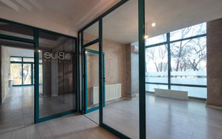 Spațiu comercial cu vad -  200 mp - Poză 1