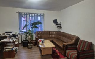 Casă 2 camere de vânzare | Sibiu, Piața Cluj | curte - Poză 3