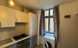 Garsonieră modernă în zonă centrală | Nișă de dormit - Poză 13
