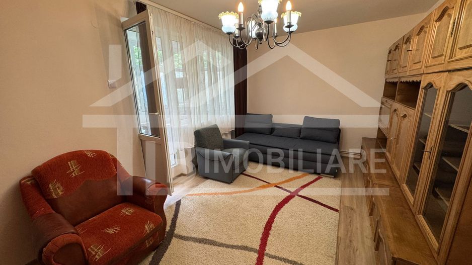 Apartament cu 3 camere, 66mp, Zona Semicentral - Poză 2