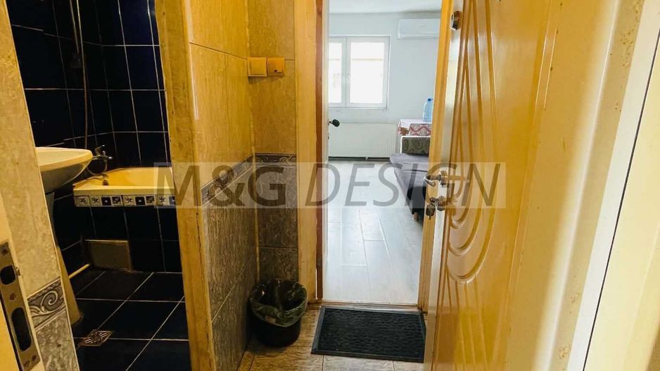 Garsoniera  zona Blascovici mobilat - Poză 4