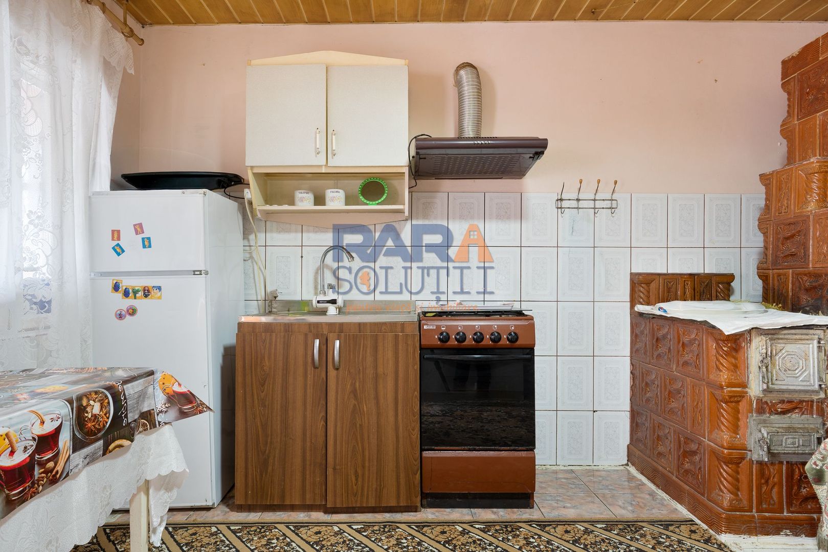 Gospodărie completă la preț de apartament mic. - Poză 6