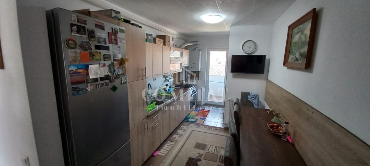 3 Camere| Decomandate| Curte comuna - Poză 2