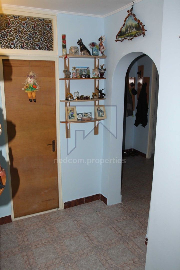 Vanzare apartament 3 camere - 1 Decembrie Ilfov - Poză 5