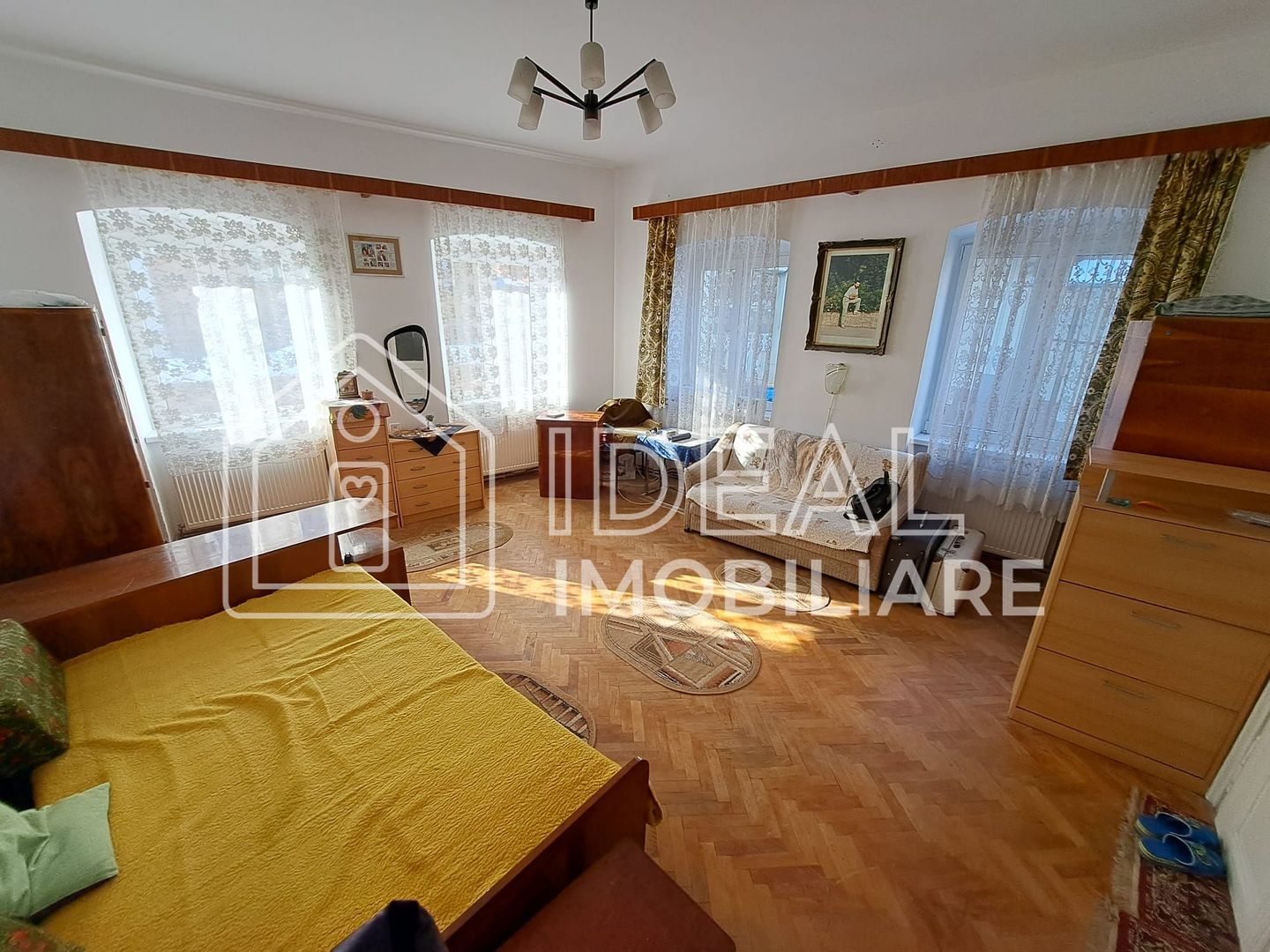 Casa cu 2 camere si pivnita mare, zona Ultracentrala - Poză 8