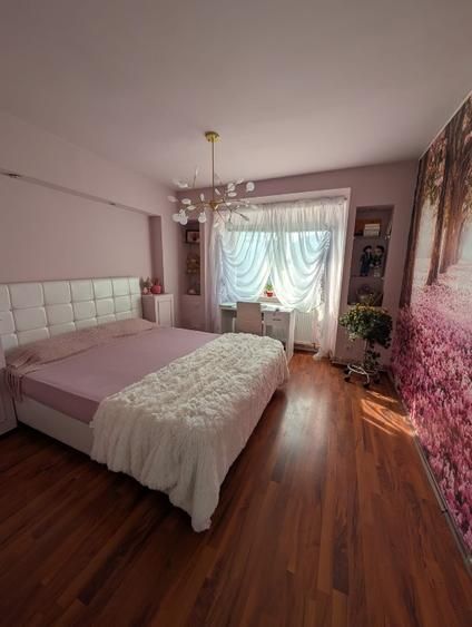 Calitate și spațiu: elegant, 90 mp, 1989, centrală proprie, parcare, priveliște - Poză 3