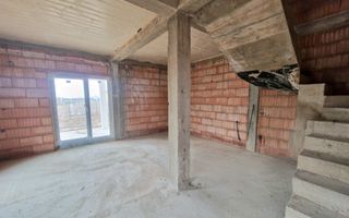 Duplex la rosu cu 3 camere | Mosnita Veche | Padurea Bistrei - Poză 9