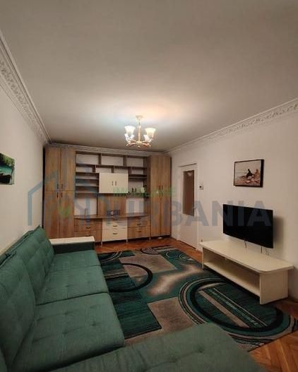 Apartament cu două camere decomandat în Alexandru cel Bun (Familial), Iași - Poză 2
