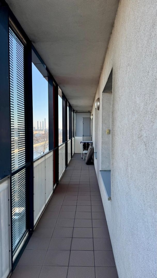 De vanzare - 3 camere decomandat etaj 4 - Splaiul Unirii - Poză 16