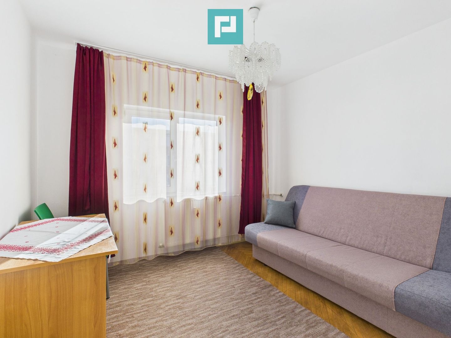 Apartament decomandat cu patru camere de inchiriat - Poză 3
