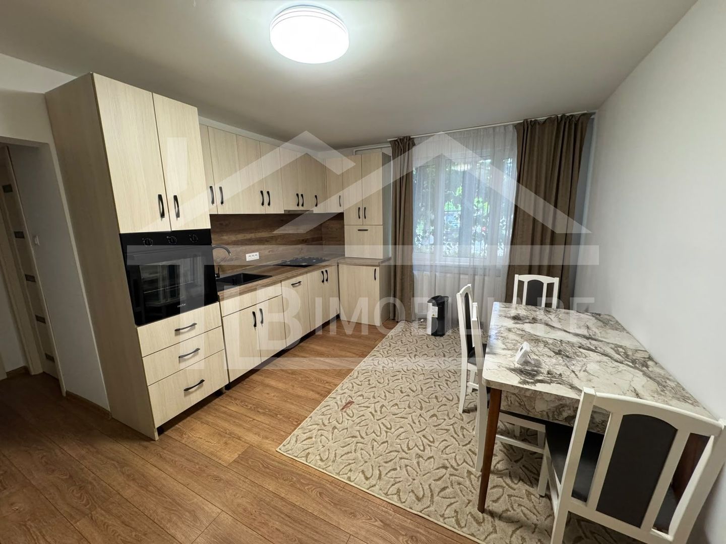 Apartament cu 2 camere, 50 mp, zona Libertății - Poză 7