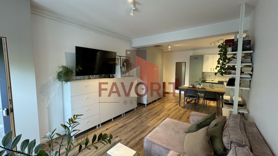 Gradina proprie. Mobilat si utilat. 3 locuri de parcare. Timisoara Aradului - Poză 1