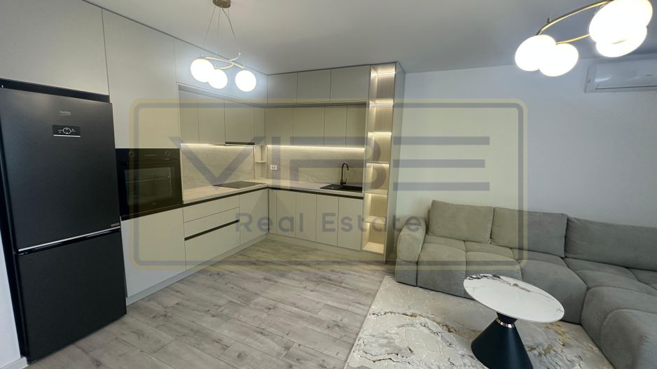 Poitiers Tower -Prima inchiriere - 2 camere + dressing  - mobilat modern - Poză 15