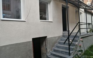 Vânzare apartament spatios,  in zonă ultracentrală - Poză 2