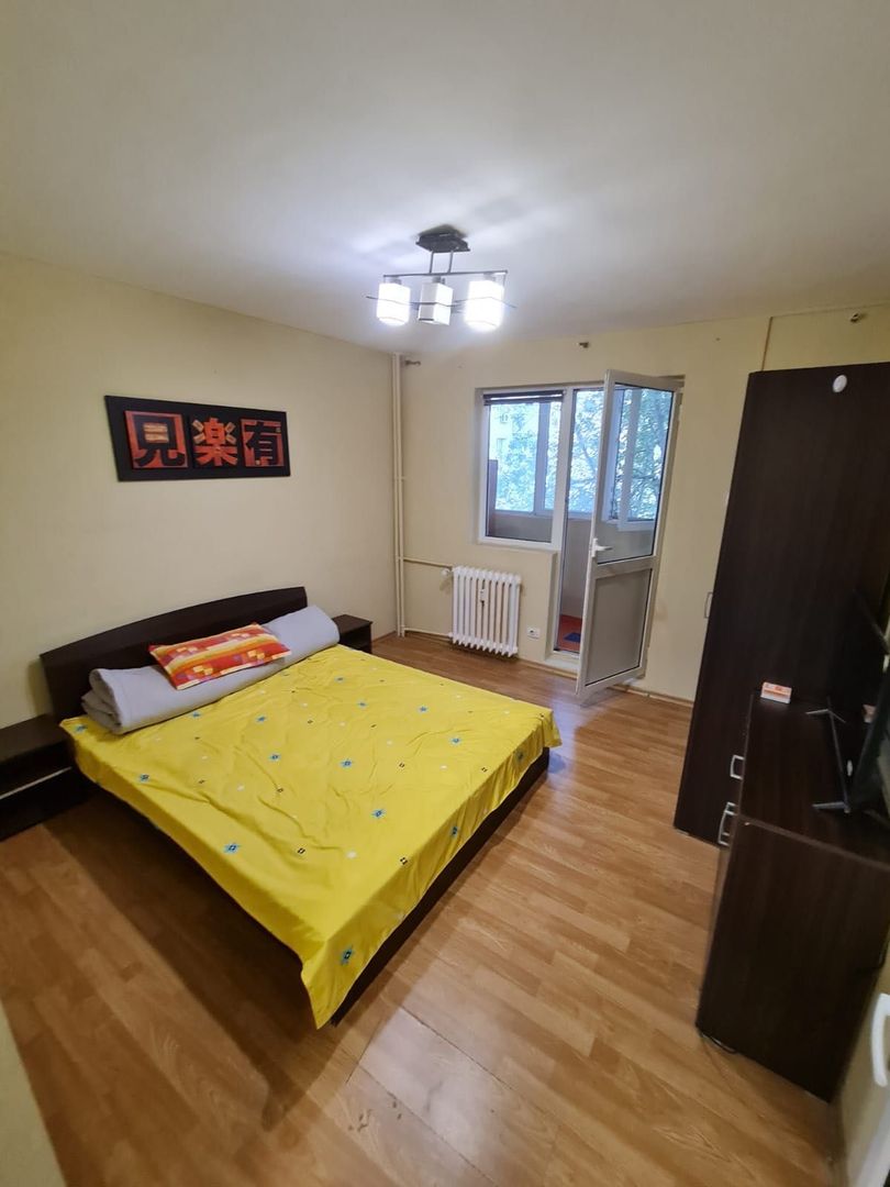 3 camere - Piata Munci - Titan - Poză 8