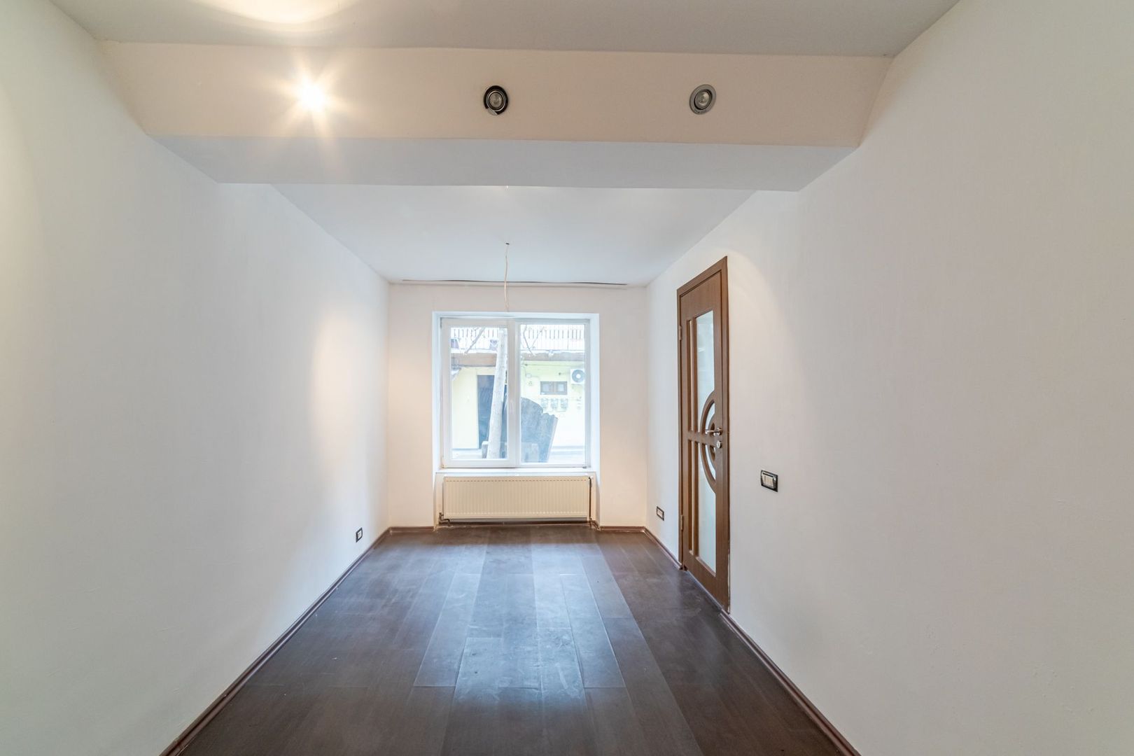 Apartament ultracentral la 1 minut de teatru - Poză 4