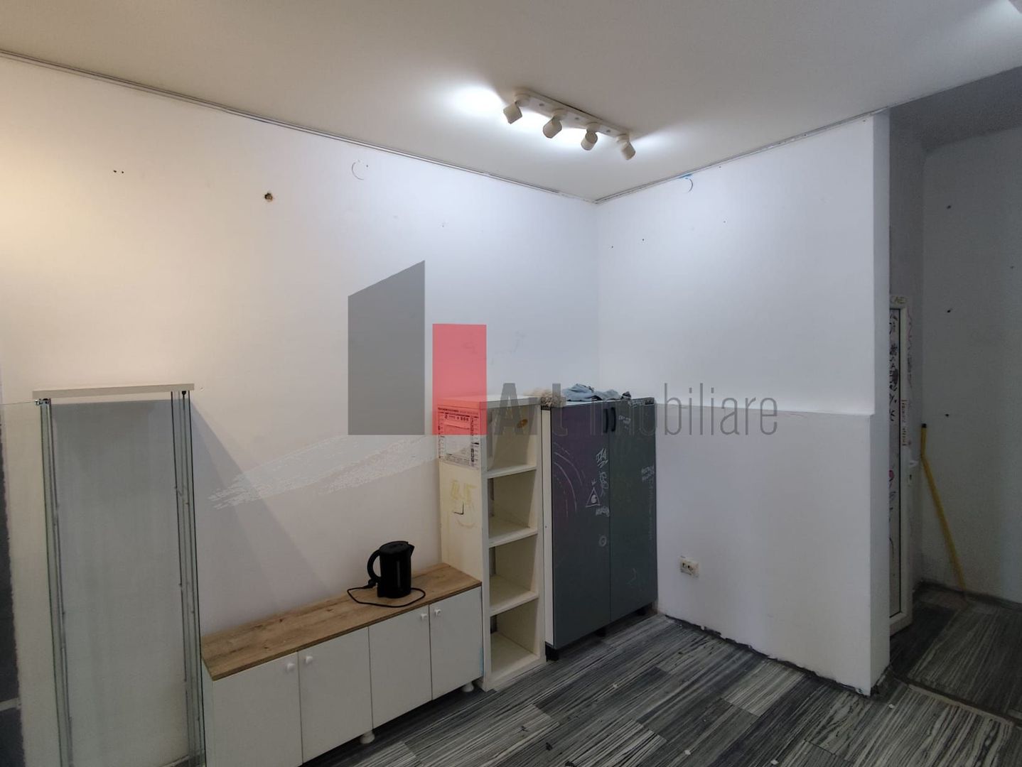 Spatiu comercial de inchiriat in zona Rosetti/Biserica Armeneasca - Poză 3