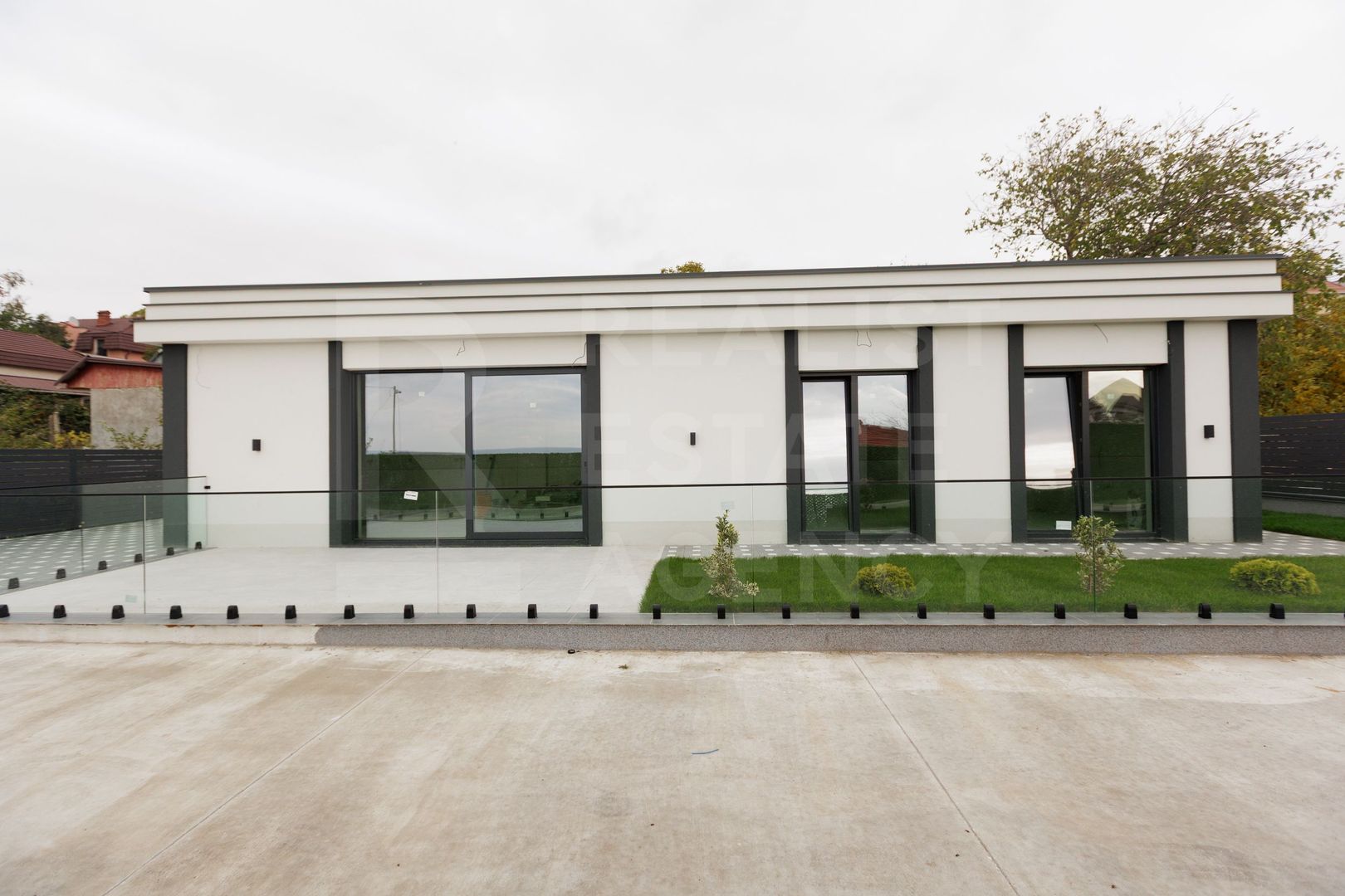 Vânzare, casă, 1 nivel, 135 mp, strada Mihail Lermontov, Centru - Poză 1