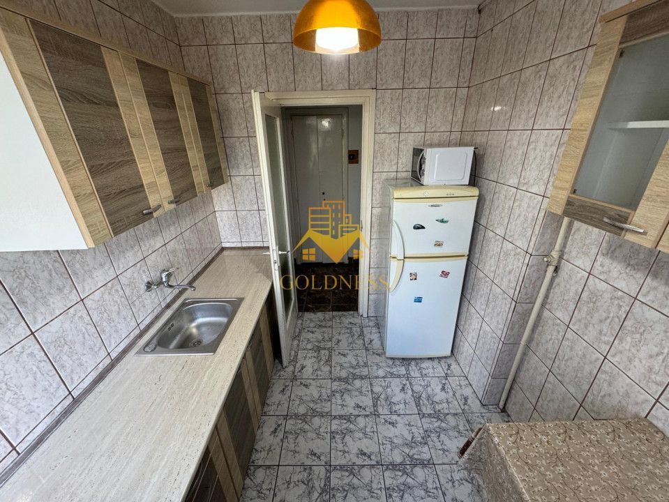 2 camere, zona Centrala, Piata Mihai Viteazul, Mc Donald's, Cinema - Poză 6