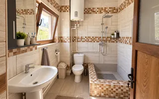 Casa individuala - 211 mp utili - 6 cam - 4 bai - Necesita investitie - Poză 13