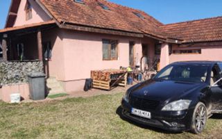 BRASADAS vinde casa cu teren 10 ari in zona Odoreului. - Poză 2