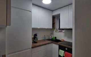 Apartament Micro 14 complet renovat - Poză 9