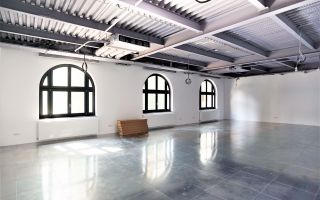 Vila impunatoare - 20 camere - birouri - Romana-Lahovari - Poză 8