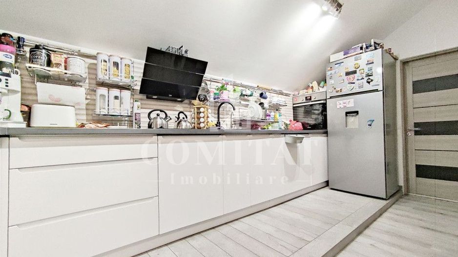 Apartament pe 2 niveluri idea pentru o familie - Poză 6