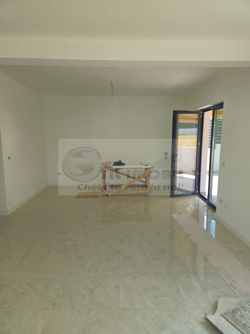 Casă de vânzare, zona Bârnova, jud. Iași - Poză 6