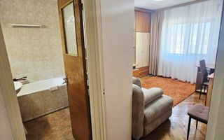 Apartament 2 camere Ultracentral, mobilat, utilat, decomandat - Poză 13