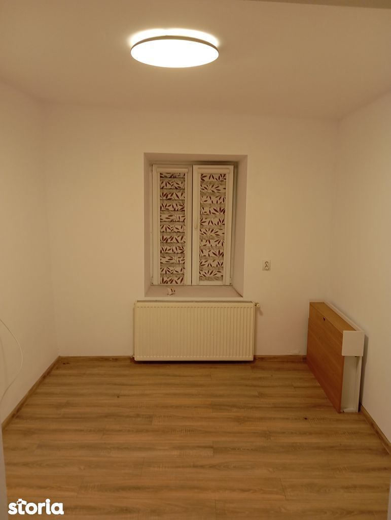 Garsoniera renovata, centrul vechi, centrala proprie, imobil fara risc - Poză 2